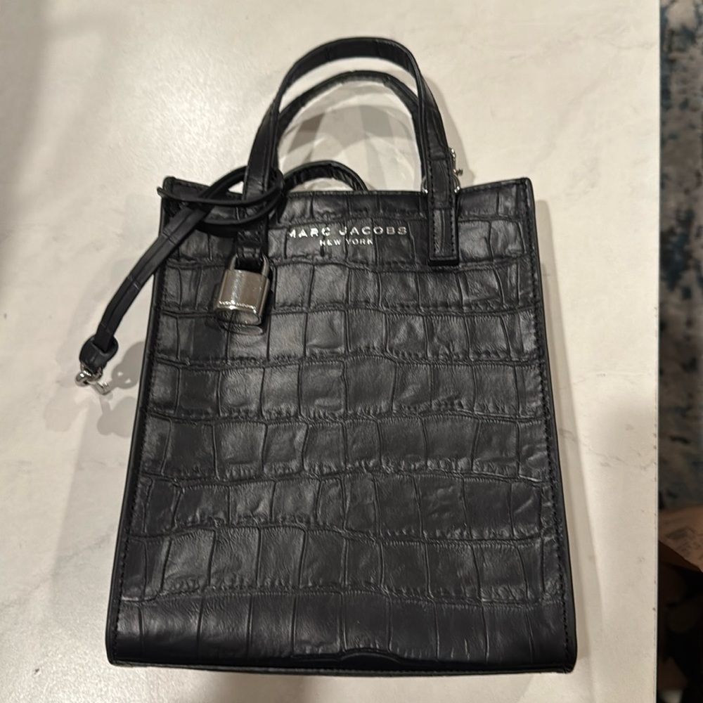 Marc Jacobs small tote crossbody bag black